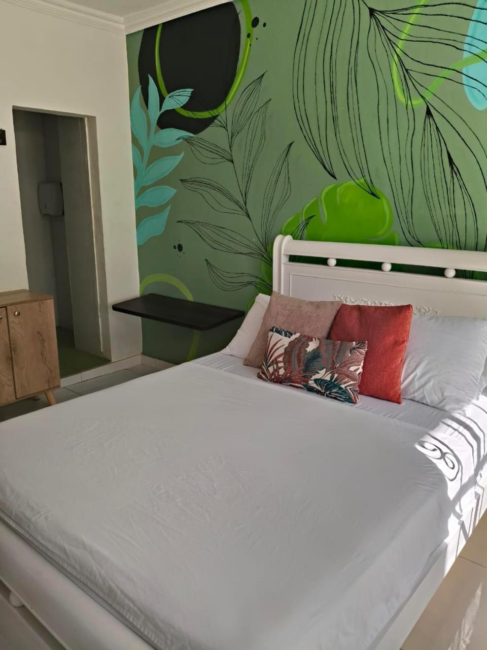 Hospedaje Rosa Blanca Cartagena Luaran gambar
